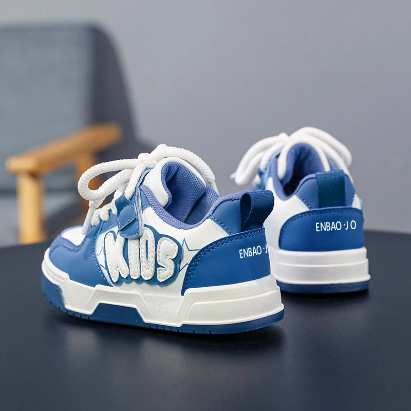 Hot Selling Unisex Casual Bread Shoes for Boys Girls Trendy Lace Upper Material for Sports Walking in Summer Winter Spring