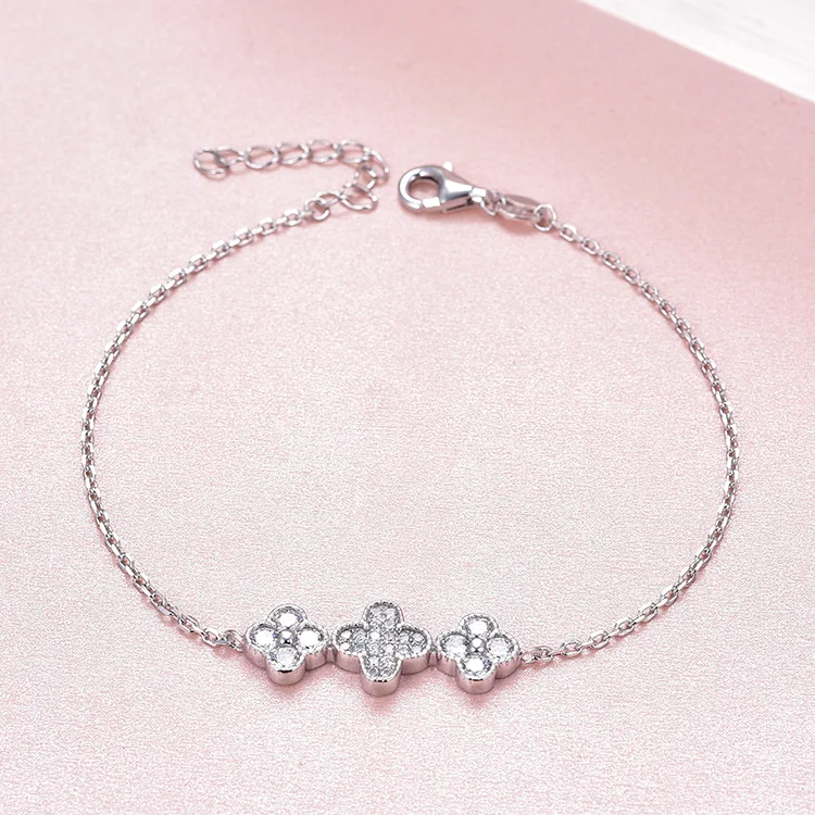 Customizable Four Leaf Clover Bracelet 925 Sterling Silver Cubic Zirconia Macrame Clover Bracelets
