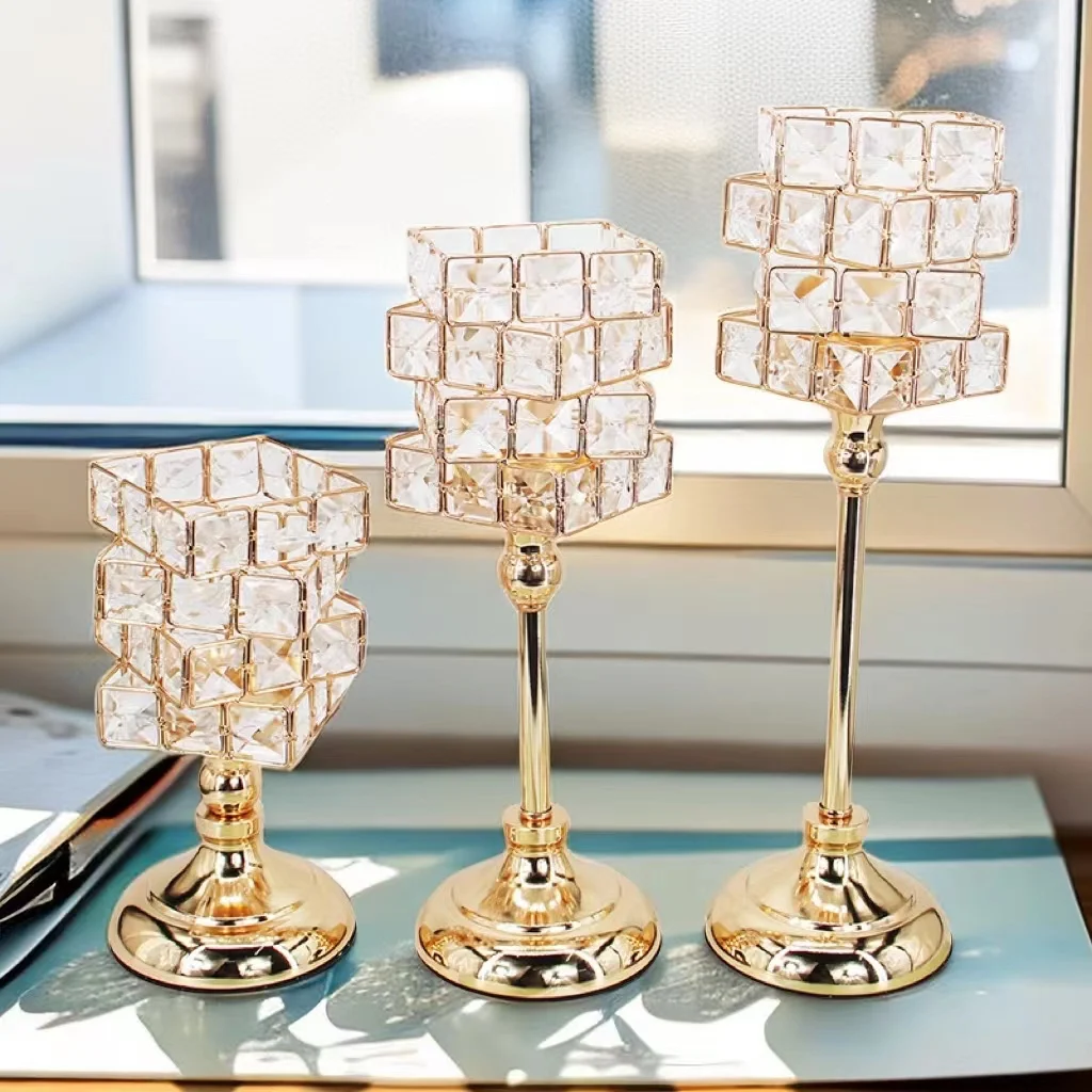 Tabletop Candlelight Dinner Ornaments Metallic Centerpiece European Candle Stand Decorative Candle Holder Candlestick Holder