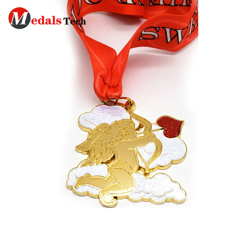 Dongguan metal supplier cheap customized die cast valentine day cupid runmedals for marathon