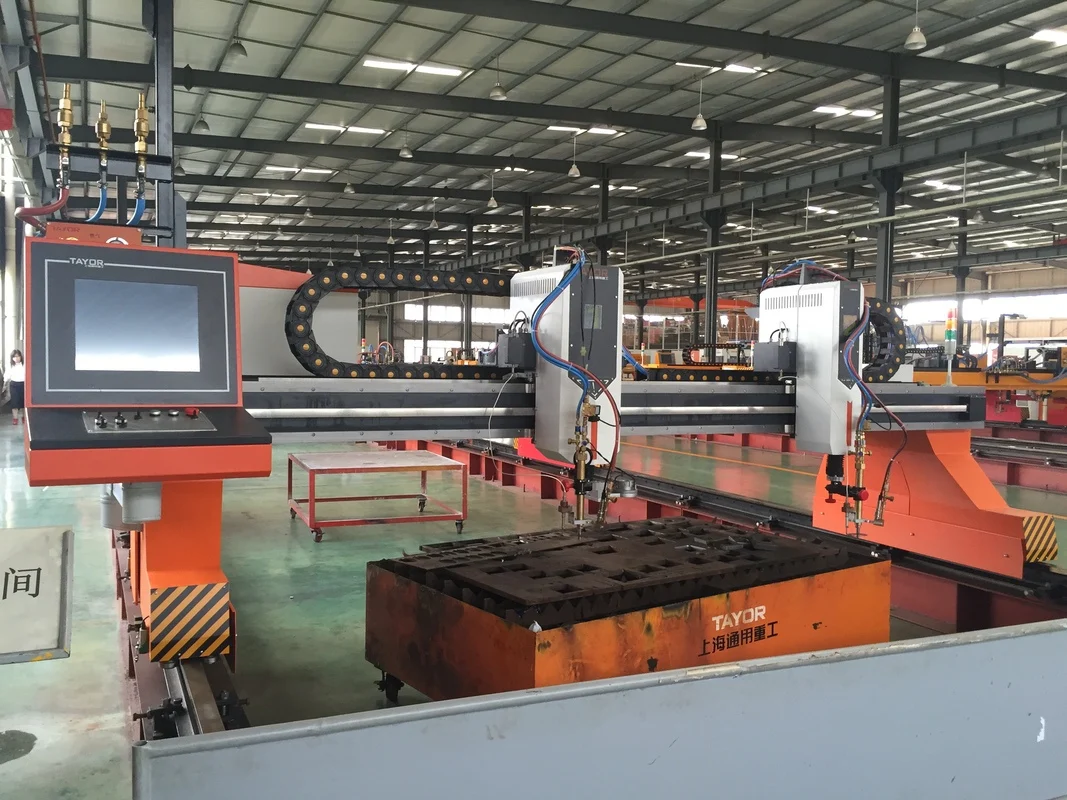 Gantry type heavy duty cnc plasma cutting machine china from TAYOR