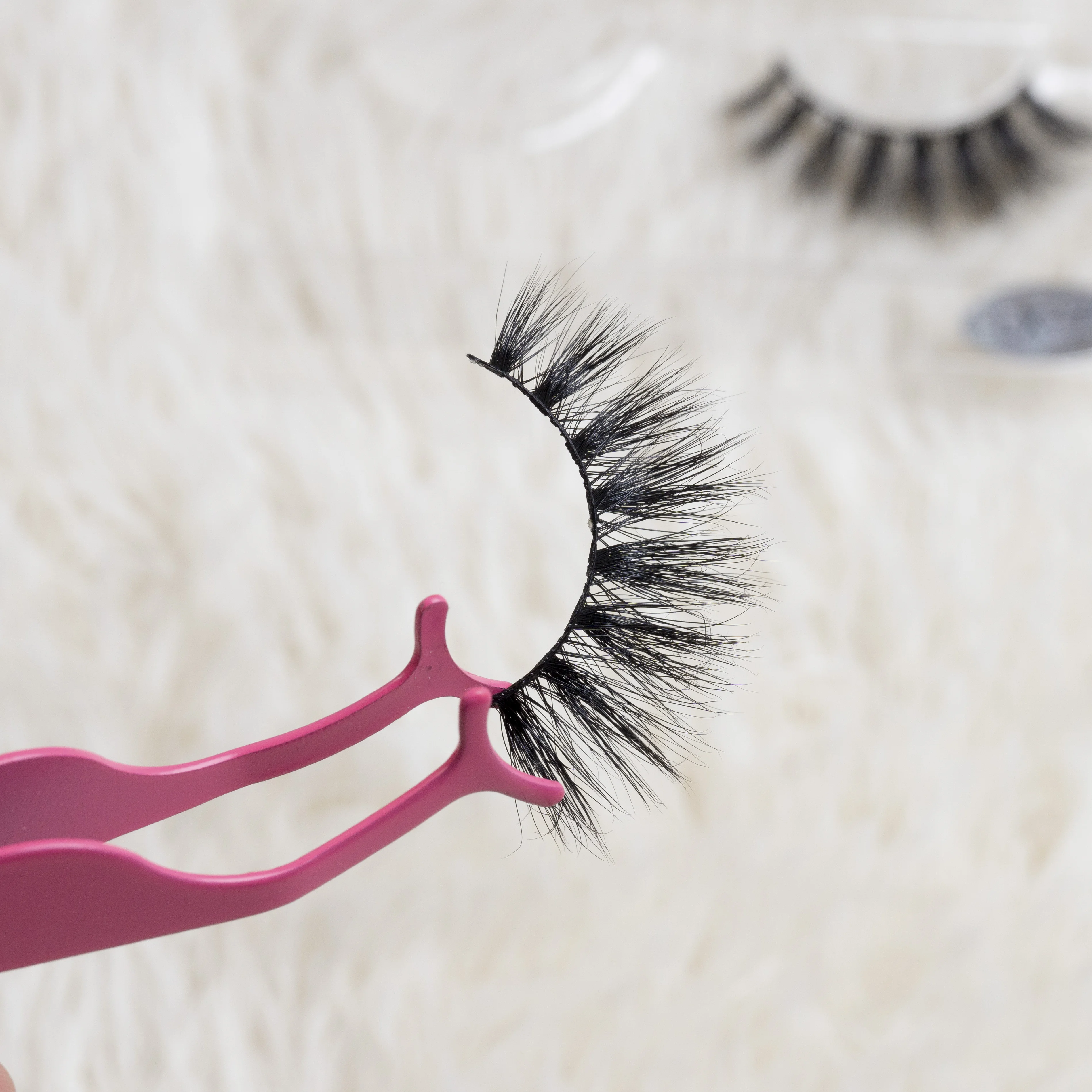 Wholesale 5d silk faux false mink strip super thin band lashes 25mm mink eyelash vendors ful strip eyelash