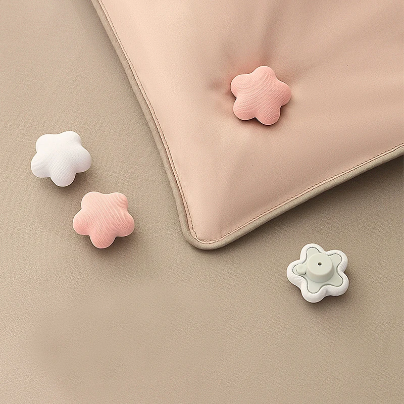 4pcs Safety Non-slip Quilt Blankets Bed Sheet Fastener Cute Dekbed Clips Pins Star Duvet Cover Clip Quilt Holder