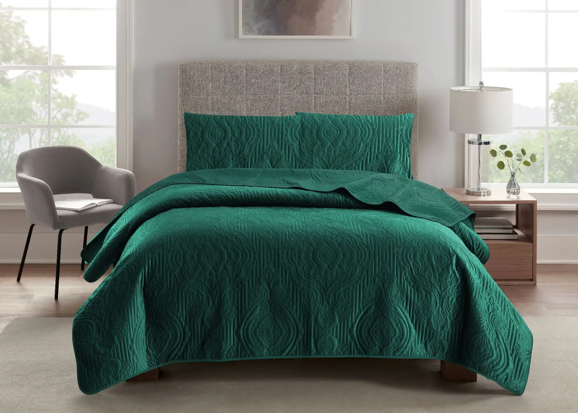 Wholesale solid reversible 100% microfiber bedding comforter bedspread set