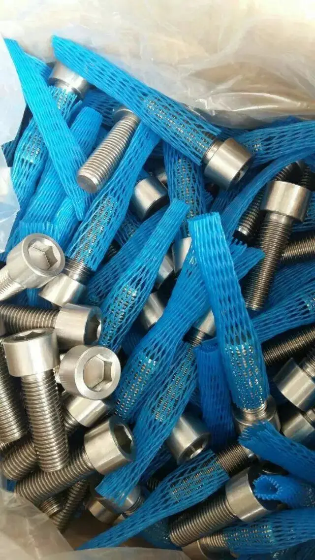 S31803 S32205 Duplex2205  large size heavy hex bolts screws ASME B18.2.1