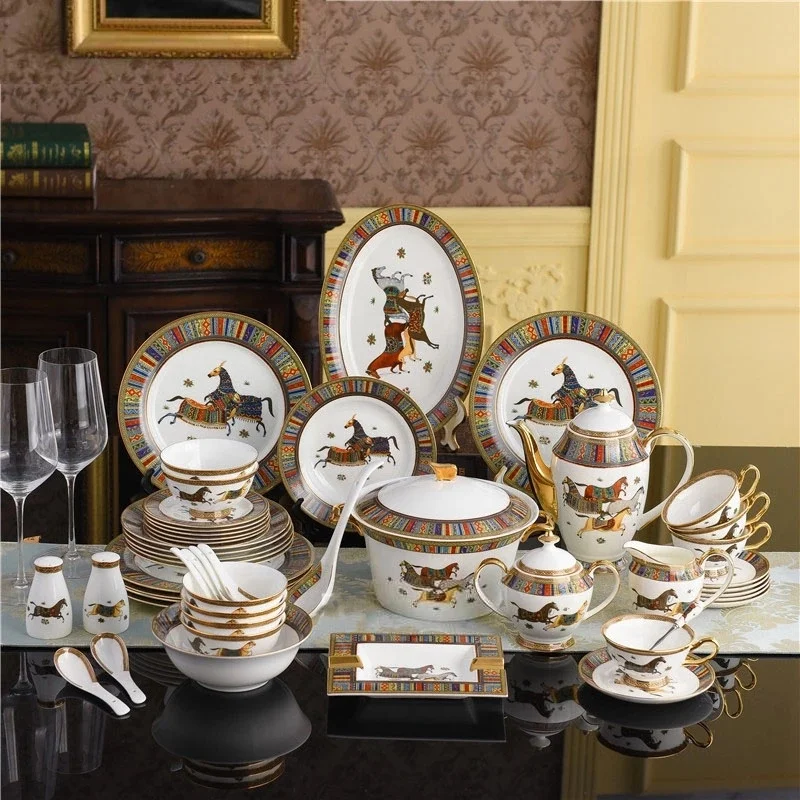 58pcs Luxury Horse Dinner Sets Fine Bone China Dinnerware Sets Gold Rim Porcelain Dinner Coffee Sets with Gift Package