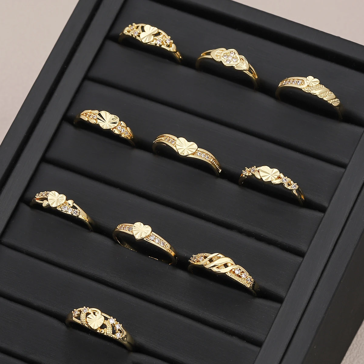 JXX оптовая продажа модные латунные ювелирные изделия 24K позолоченные обручальные кольца Уникальный дизайн для женщин
