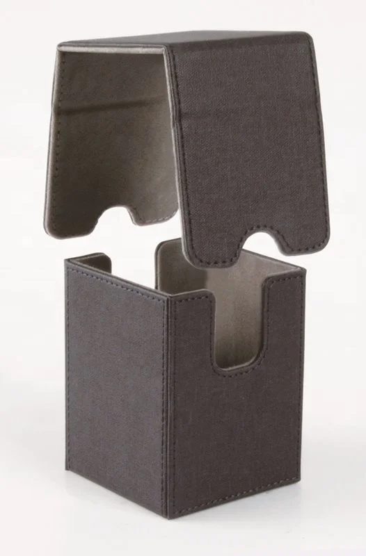 Customized Printing Leather Card Protector 100 + game card MTG Flip Premium PU Game Deck Box Card Protector