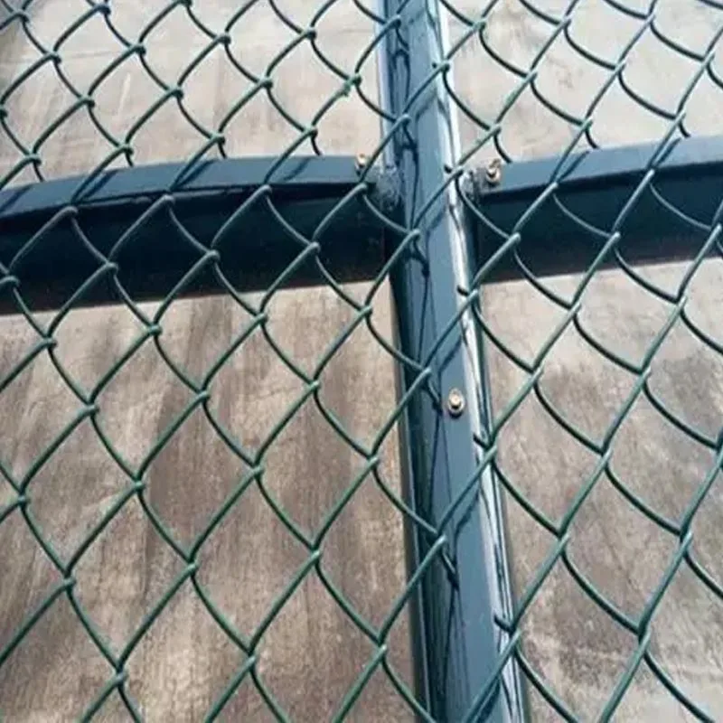 Temporary Diamond Mesh Fencing Cyclone Wire Galvanized PVC Coated Chain Link Fence