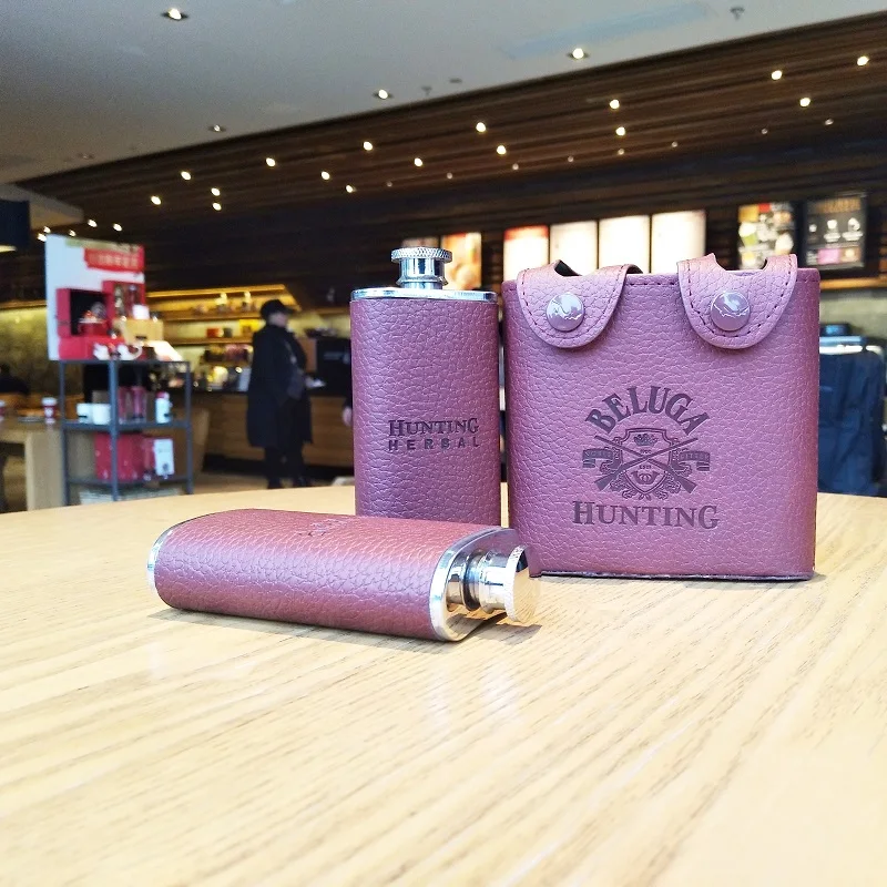 
Custom design portable faux leather brown steel wine man stitching classic leather hip flask 