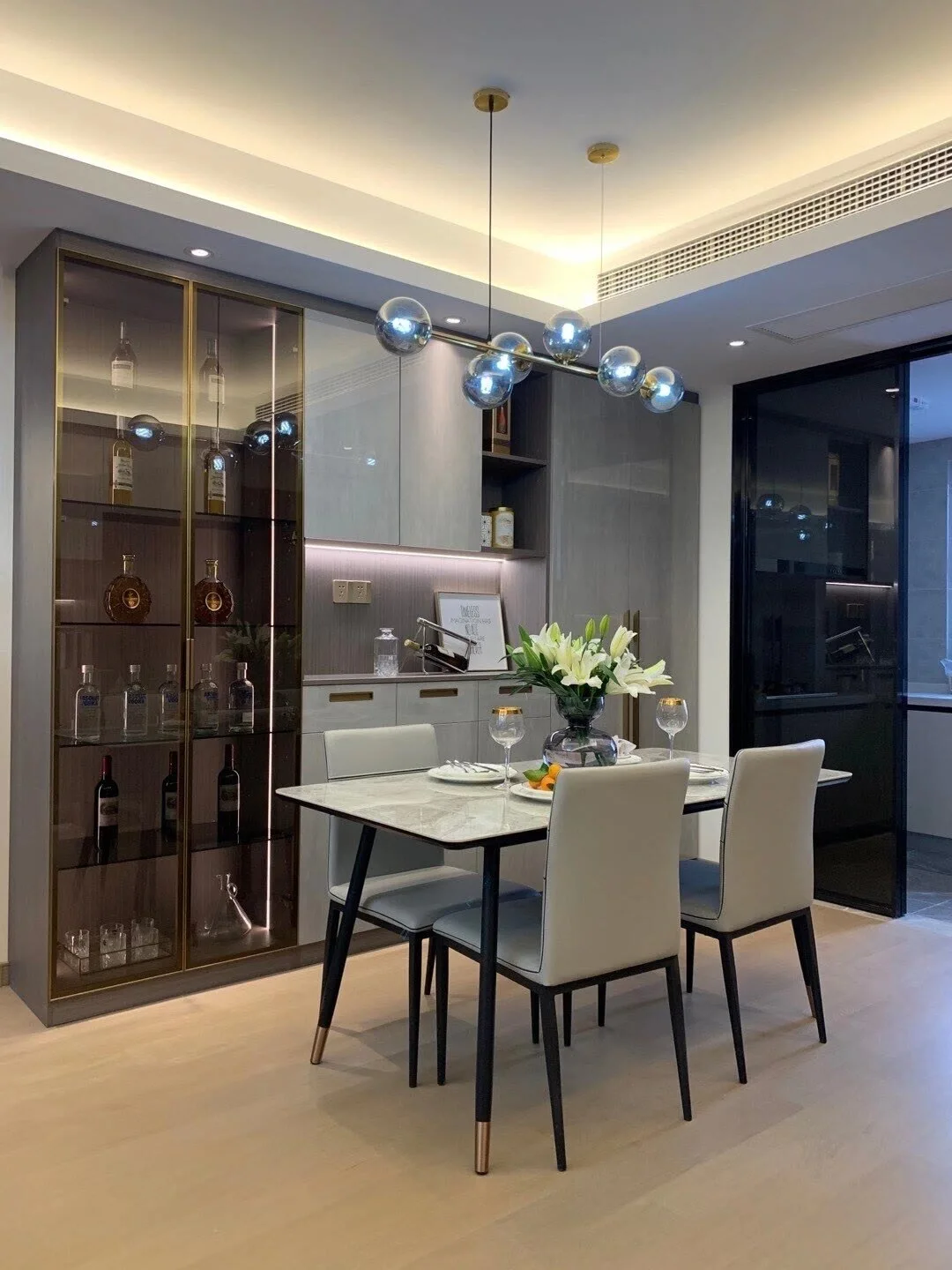Factory direct customized kitchen cabinets Wooden kitchen furniture set