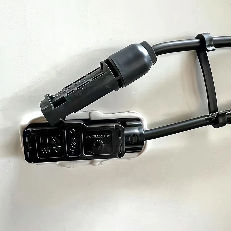 ASTRONERGY High Efficiency Monocrystalline Solar Panel PERC+ PV Panel 580W CHNT Solar Panel PID Resistant Low BOS