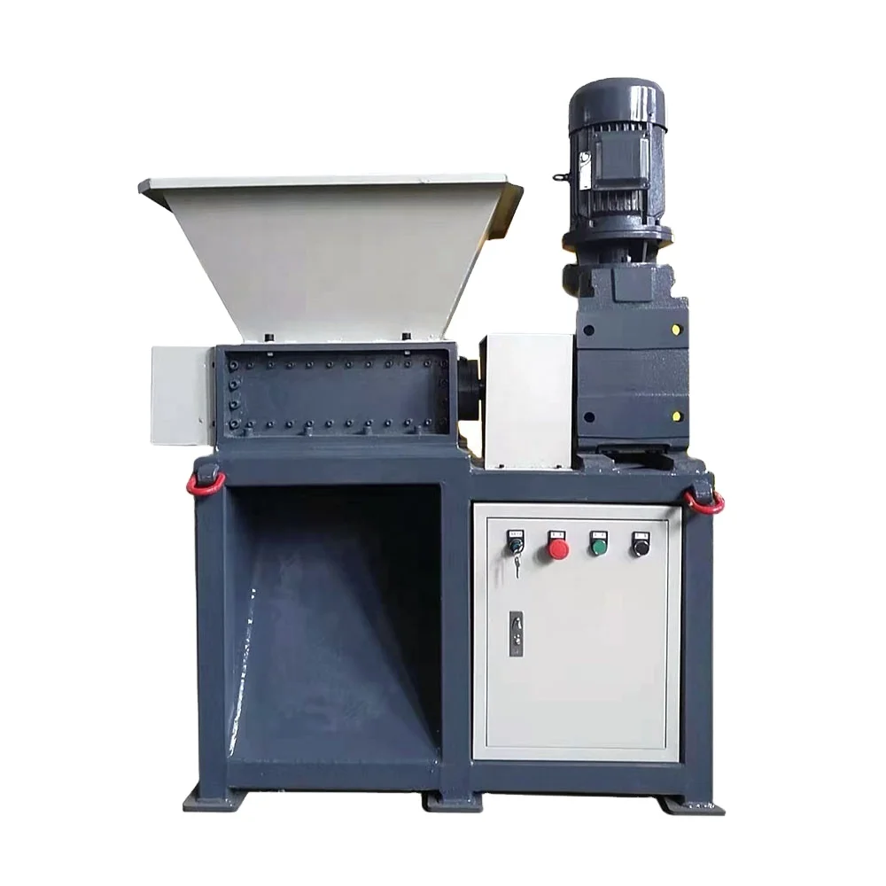 Пластиковый измельчитель, двухвальный измельчитель, небольшие мини банки и машина для измельчения бумаги