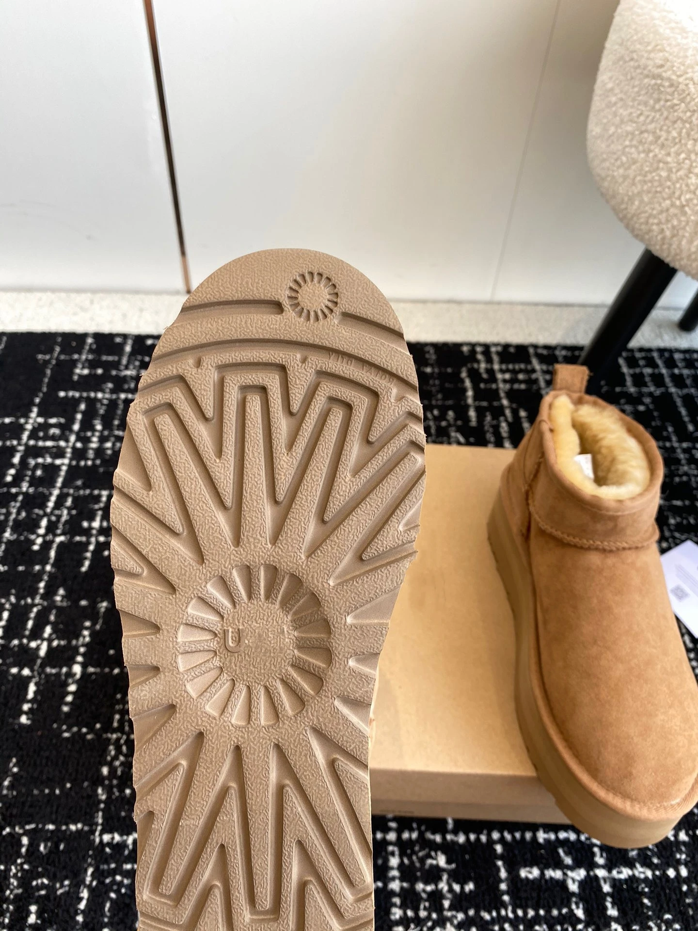 Classic Women Snow Boots Brand Logo Designer Work Boots Ultra Mini Men Winter Ankle Boots Tasman Slipper Shoes