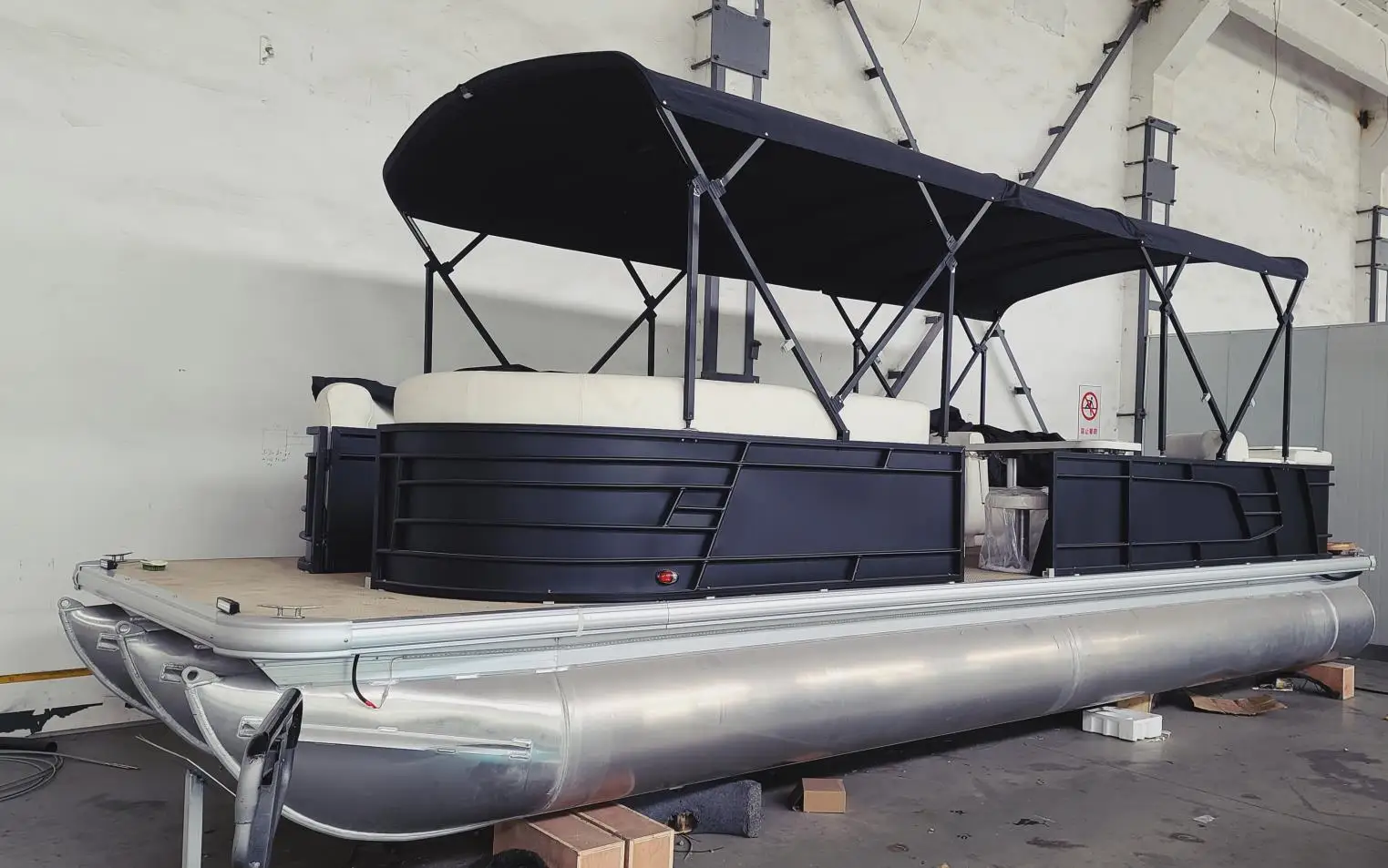 26 футов роскошный плавающий понтон