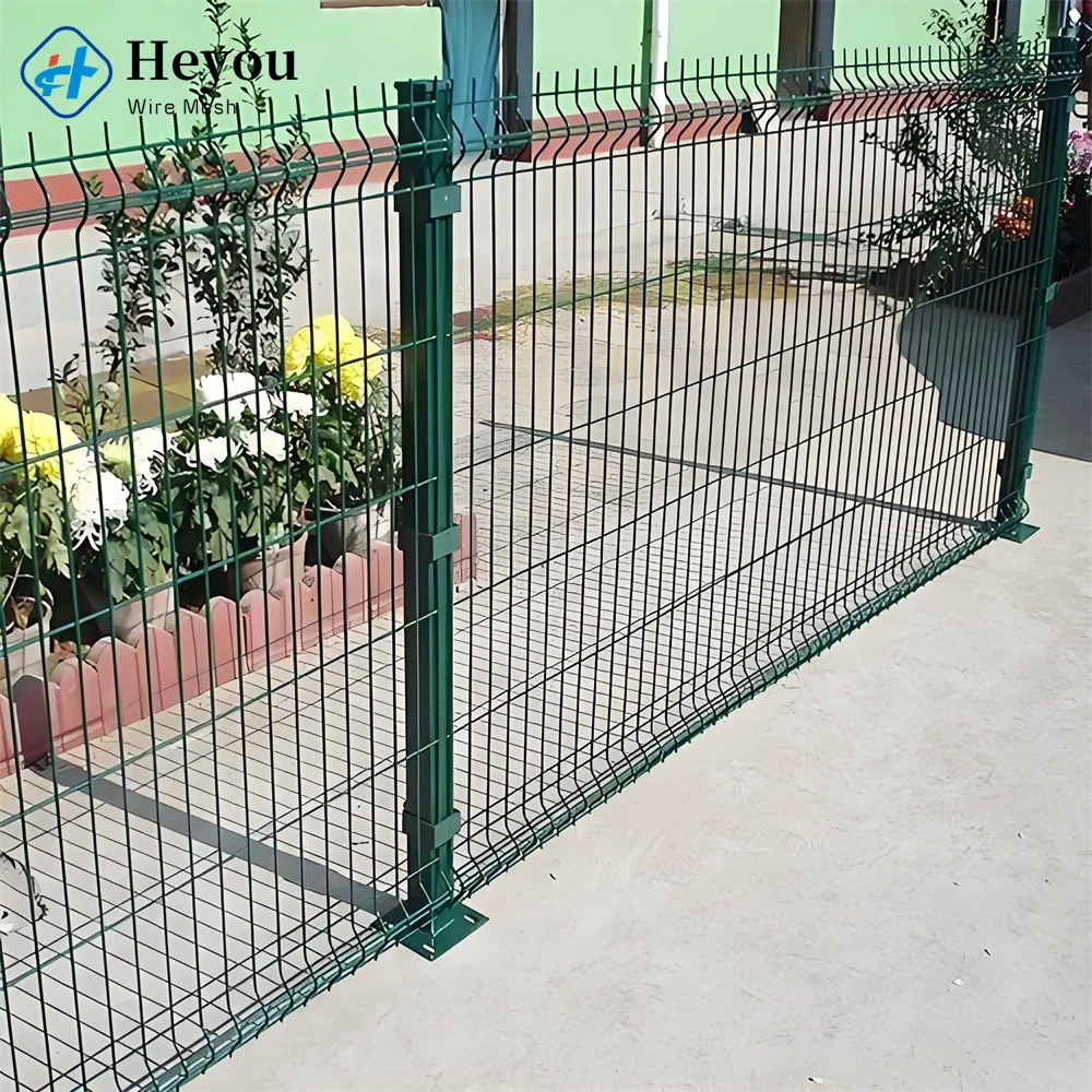 Cheap Price Powder Coated Garden Curved Welded wire Mesh fence Perimeter Fencing Garden fence
