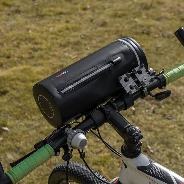 PVC Tarpaulin Waterproof Bicycle Bike Bag Customized Silkscreen Logo Outdoor Packing Color Feature Material bike handlebar bag