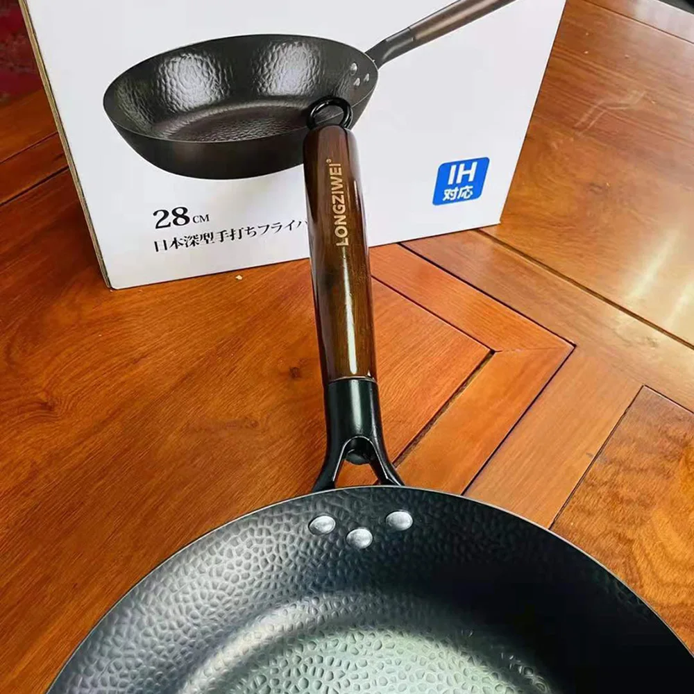 Factory Wholesale Hand Forged Iron Cooking Pan Without Coating Non Stick Frying Pan Cast Iron Wok Pans