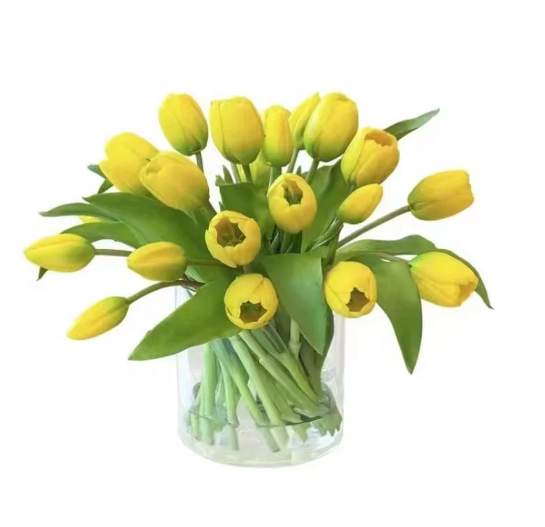 Artificial soft rubber tulip PE latex silicone tulip flower artificial flower moisturizing hand feeling 5 tulips bouquet
