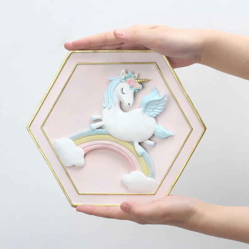 Roogo Dream Unicorn Wall Hanging Vintage Style Resin 3D Metope Decorative Design