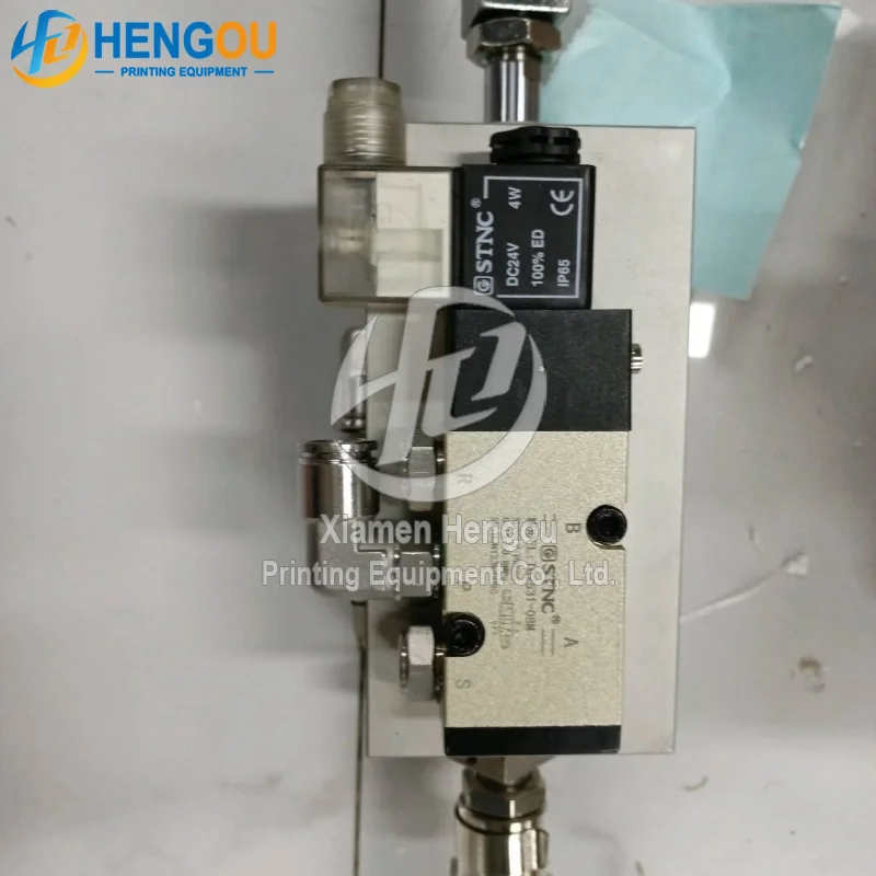 M4.335.007 Hengoucn SM74 пневматический цилиндр цилиндрический D63 H18 m4.335. 007n