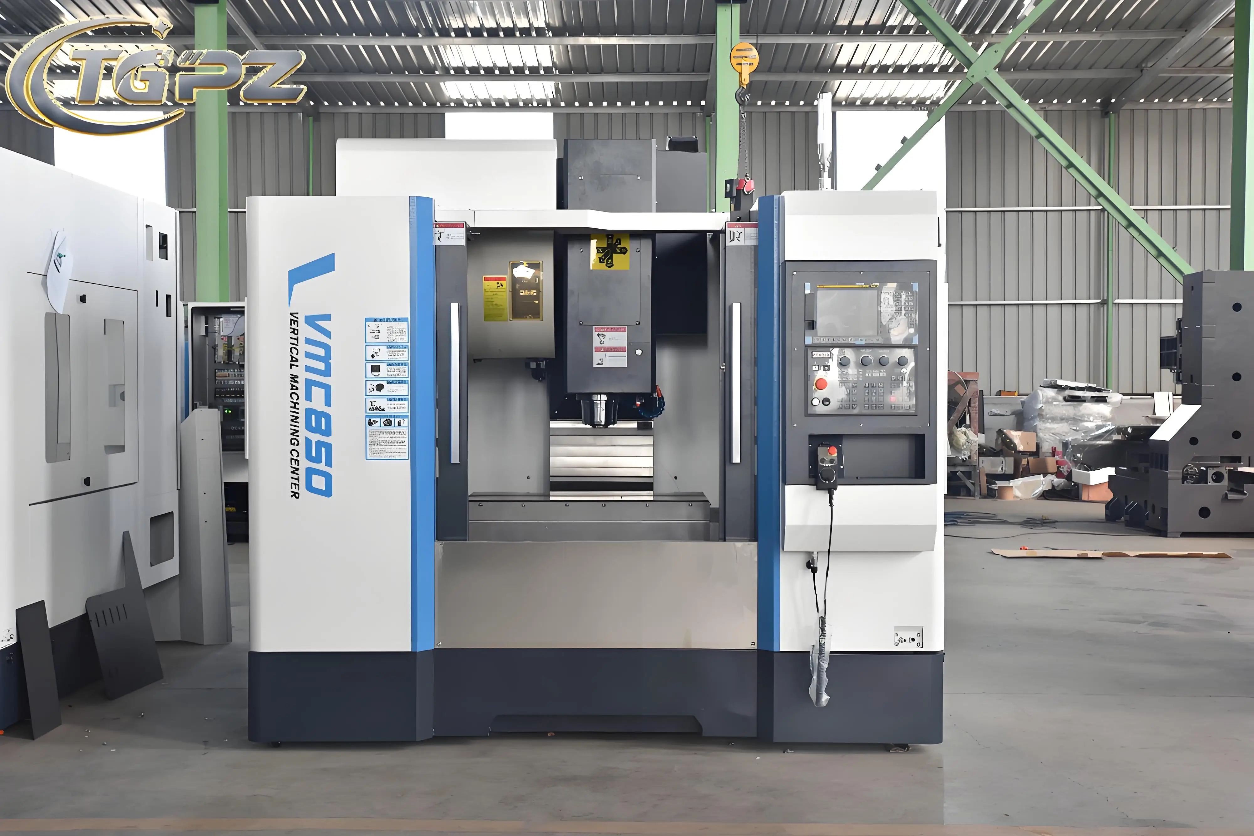Customized VMC850 heavy-duty metal milling machine CNC system from the source factory with optional spindle machining center