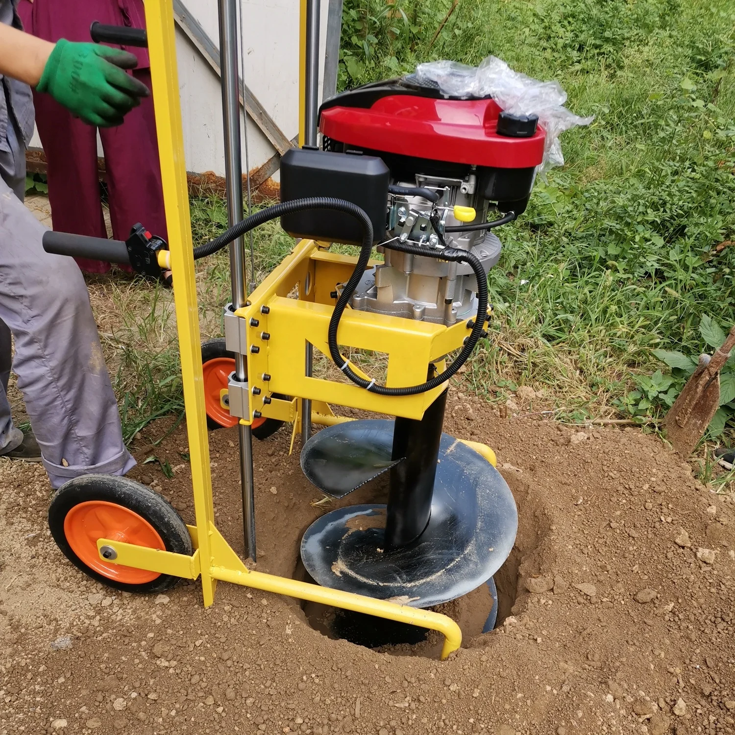 Small Farm Digging Machine Loncin Gasoline Engine Earth Auger For Fertilizing And Planting Trees