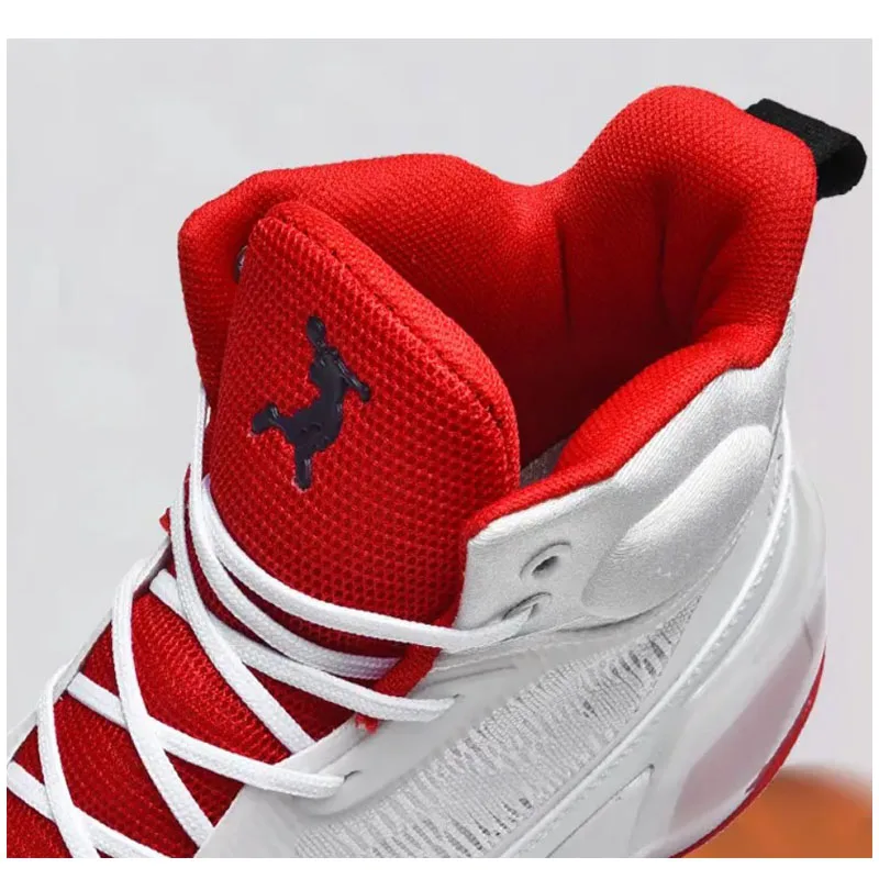 High quality outdoor exercise shoes solid sole basketball boots fashion design high cut men basketball shoes men big size