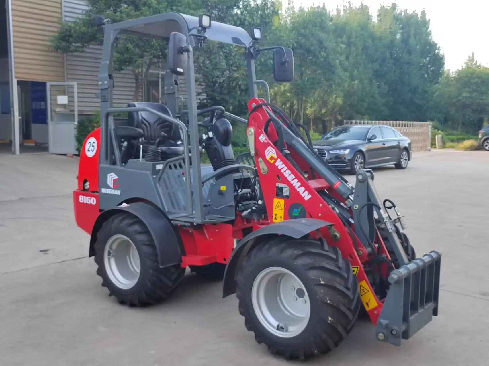 WISEMAN High Quality W1160 engine machinery 800kg compact articulated bucket small front end mini wheel loader