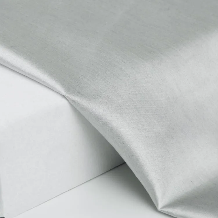 Silver fiber and silk antibacterial and anti mite woven fabrics