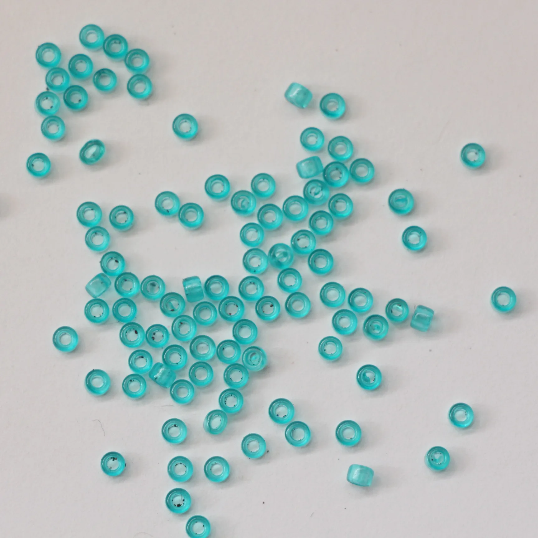 green beads necklace jewelry china factory glass beads 2.5mm
