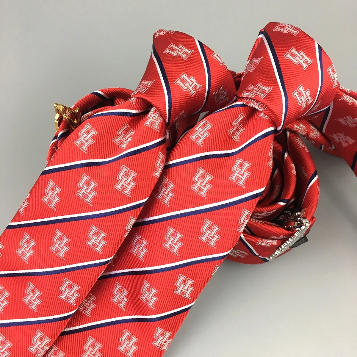 UH College University Wholesale Custom Necktie Red White Double Striped Slim Skinny Silk Woven Grosgrain Uniform School Tie