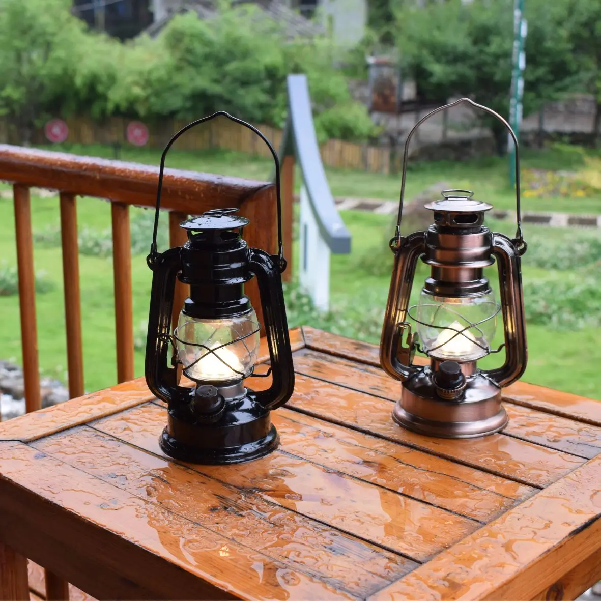 Decorative Retro Kerosene Lamp Antique Lantern Vintage LED Outdoor Tent Light Kerosene Camping Light