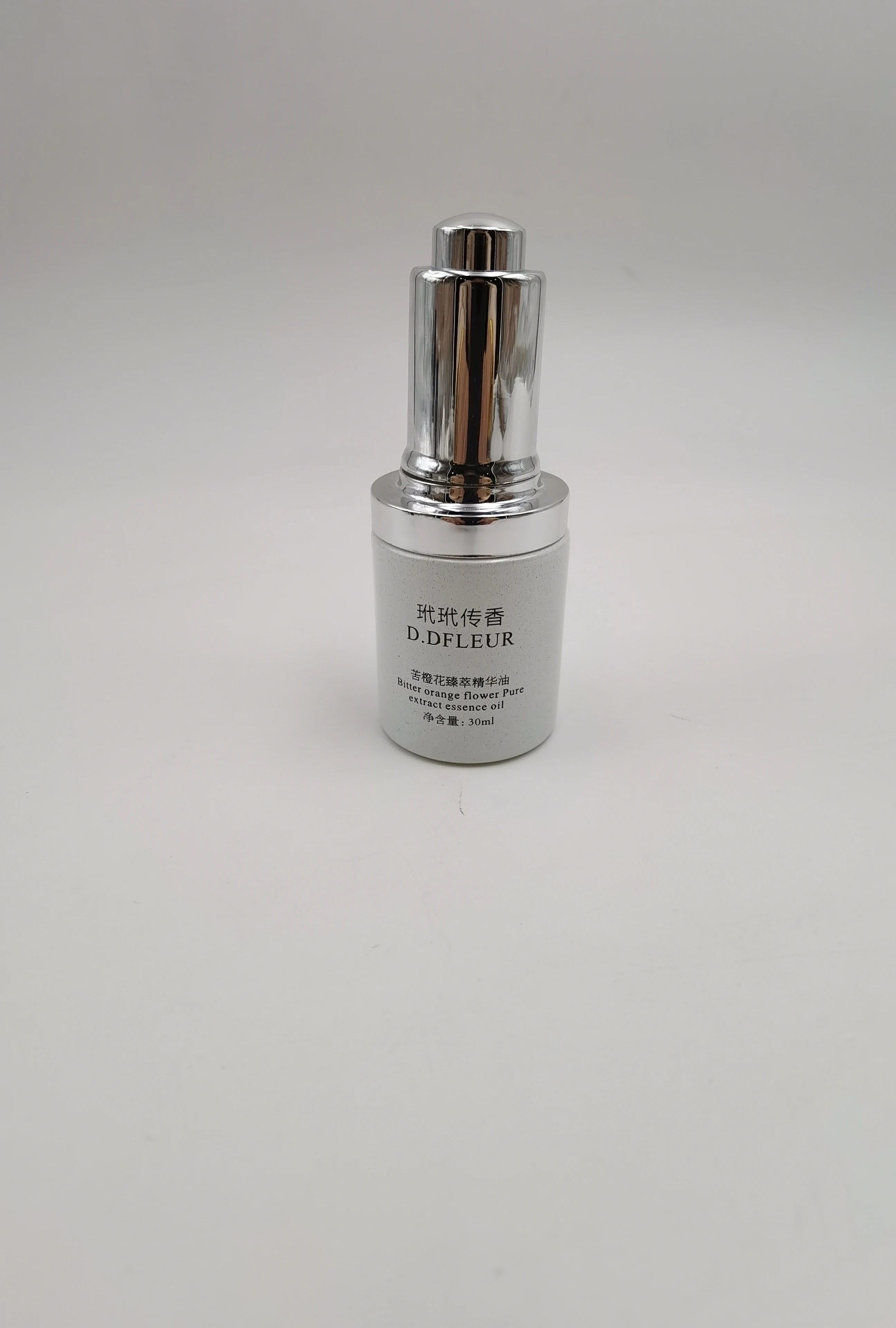 
Wholesale High Quality Solvent Extraction Distiller Pure Difuser Essential Oils 