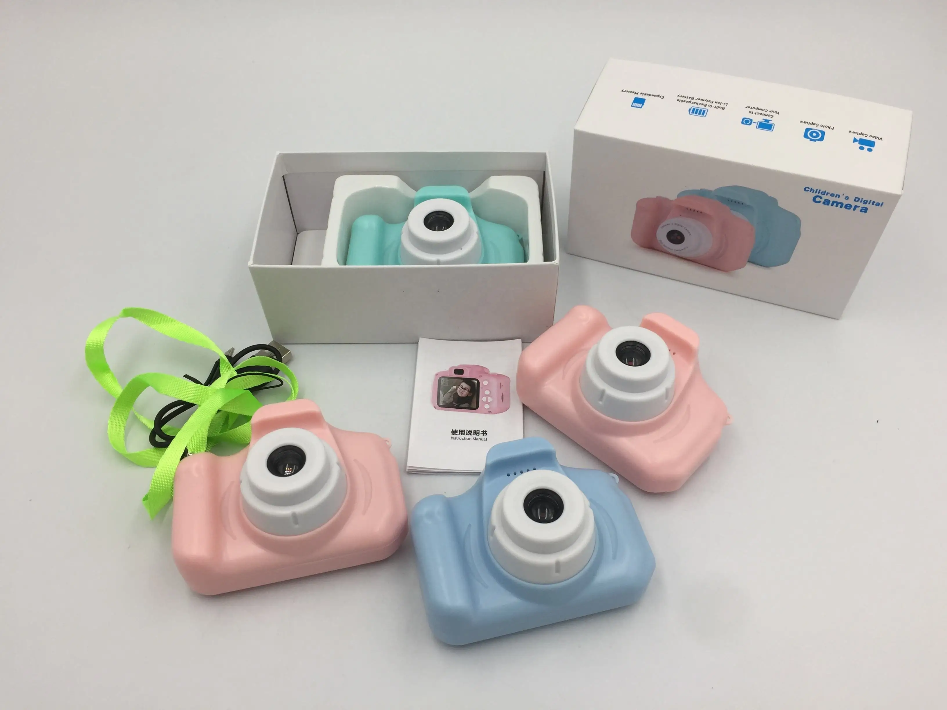 Cute Cartoon Kids Instant Camera Children Fun Christmas Gift Digital Camera Built-In Games 2.0 Inch X2 Kids Photo Camera