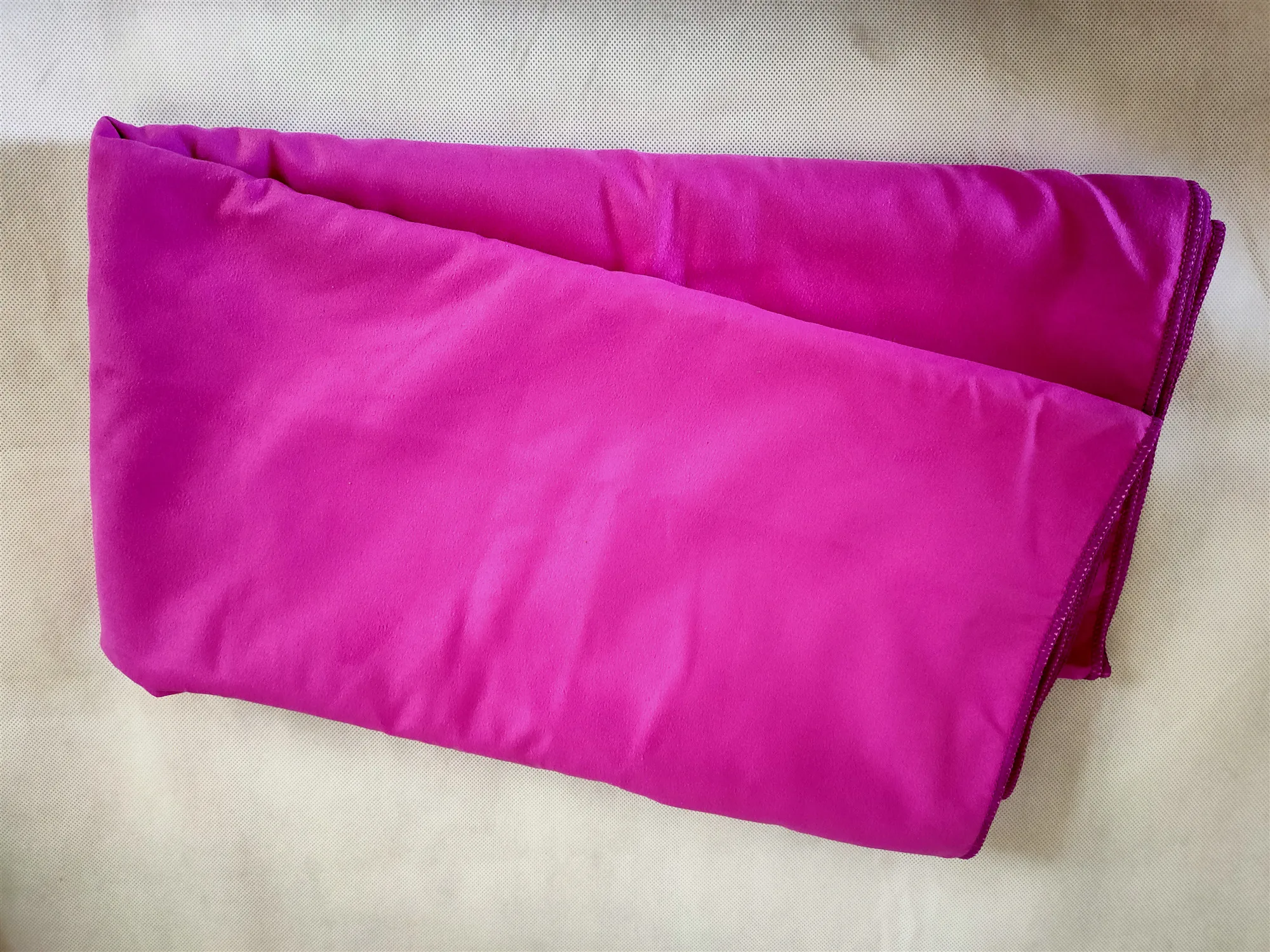 Hot sale High quality microfiber suede material custom  towels for sport