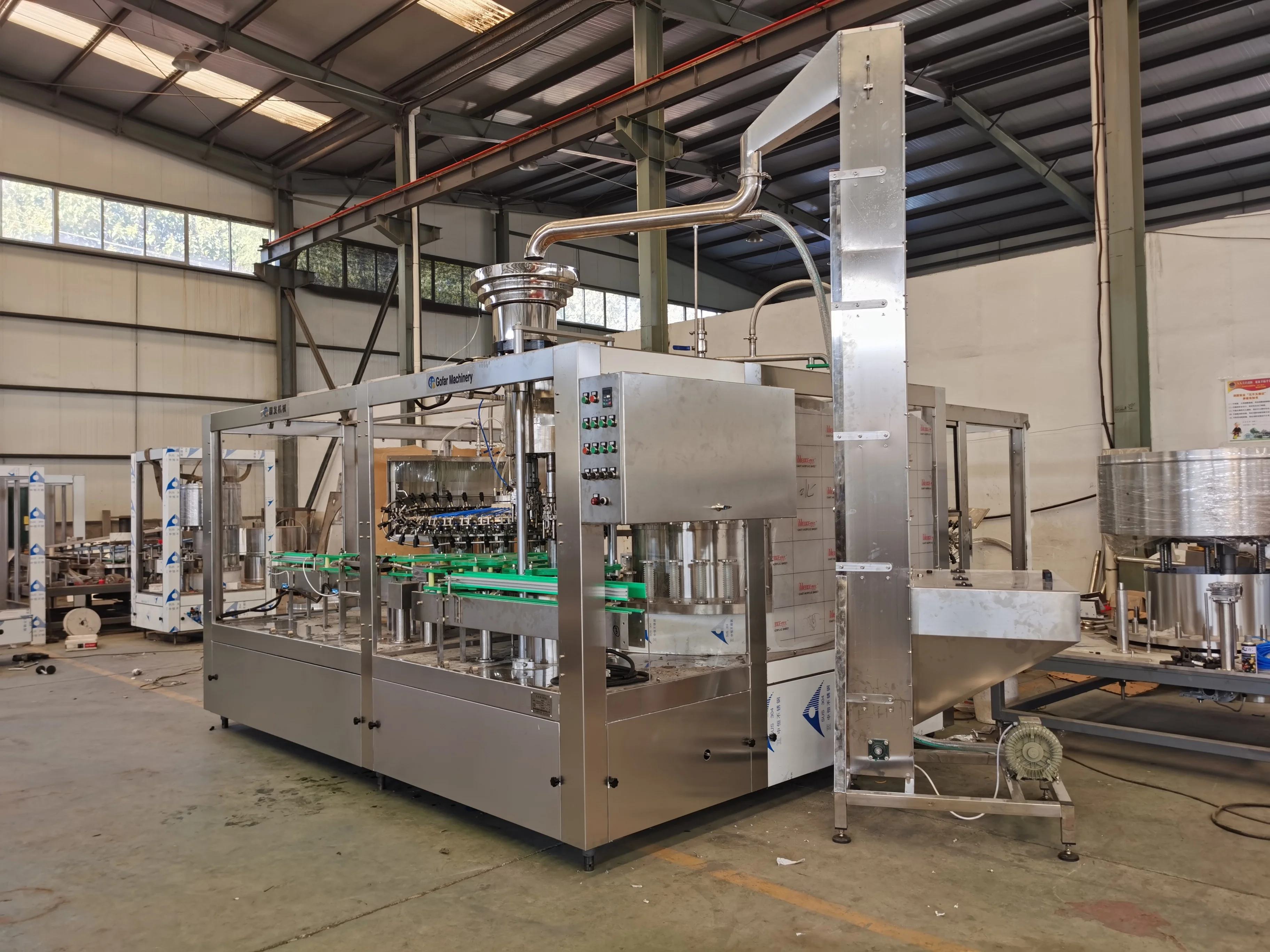 Automatic Liquid Filling Machine Wine Whiskey Vodka Liquid  Bottling Washing Filling Capping 3 In 1 Monoblock Machine