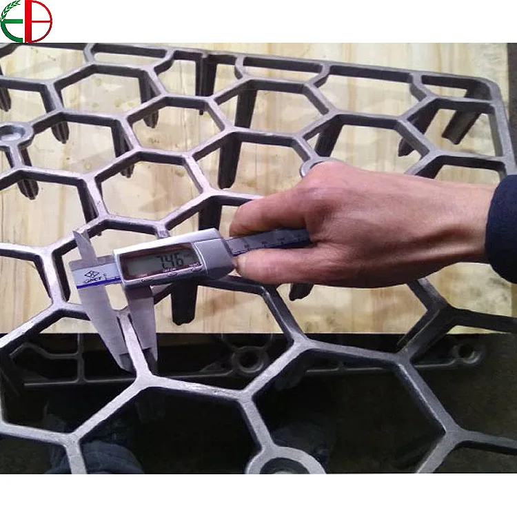 Лоток для термообработки материала, лоток из термостойкой стали EB2211