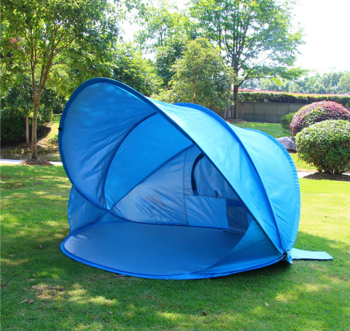 New Arrival UV30+ Sun Shade Shelter Polyester Steel Wire Pole Pop Up Summer Beach Camping Tent For Outdoors