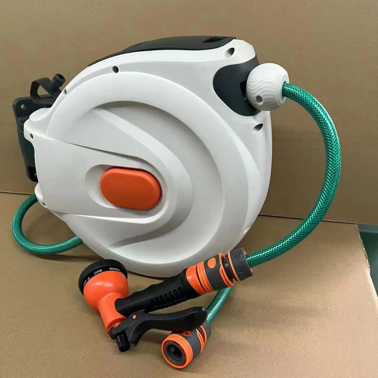 Agricultural Sprayers Greenhouses Pest Control Sprayer Solar Big Dripper Irrigation Systems Rain Gun Sprinkler Water Hose Reel