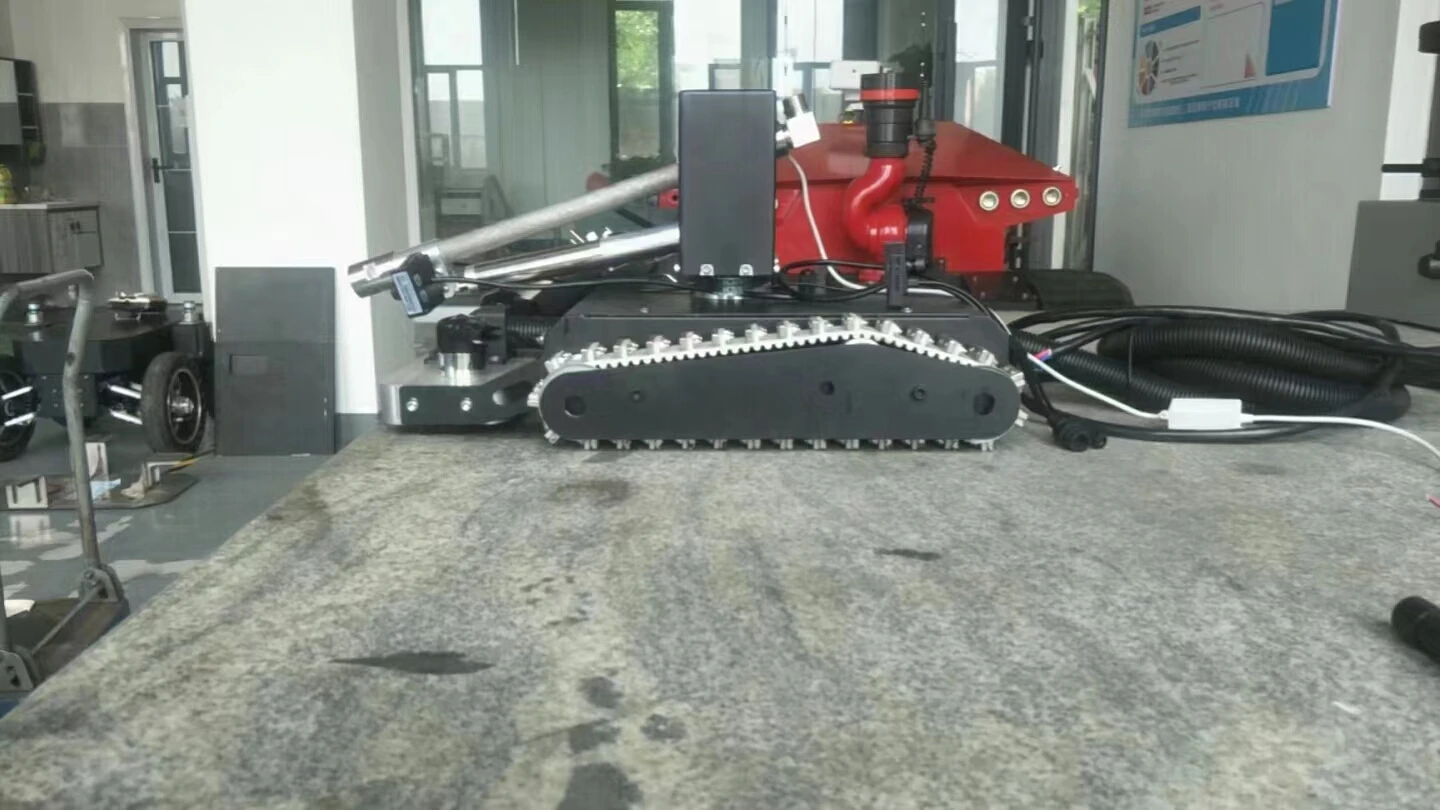 Magnetic guided wall climbing big 24m diameter tank inspection robot chassis AVT-3C