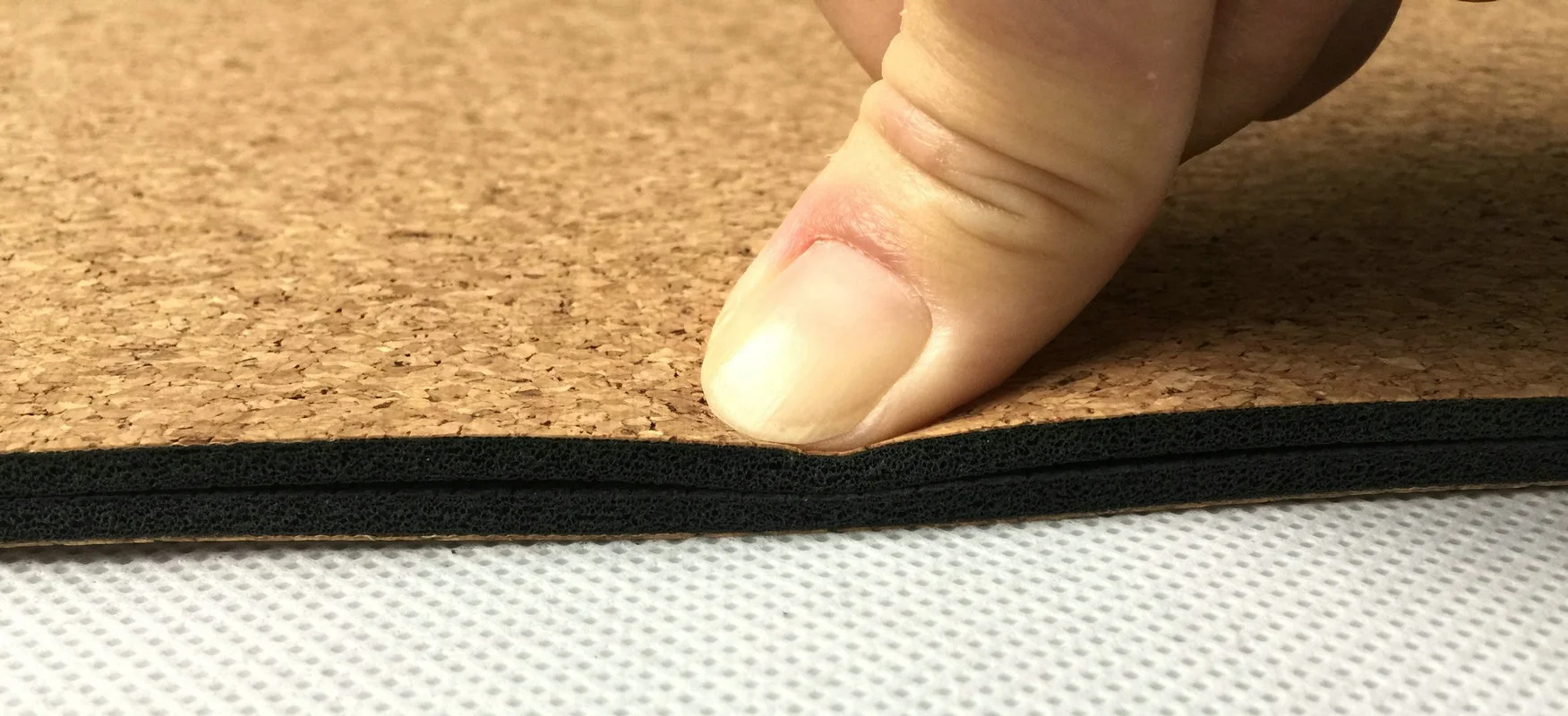 
Wholesale Non-slip Cork Sweat Absort Exercise High Density Thin 5mm Yoga Mat 