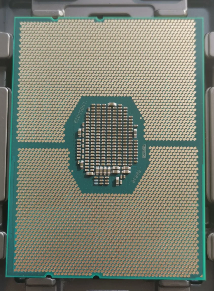 Высокопроизводительный процессор Intel Xeon Gold 6348 2,60 ГГц