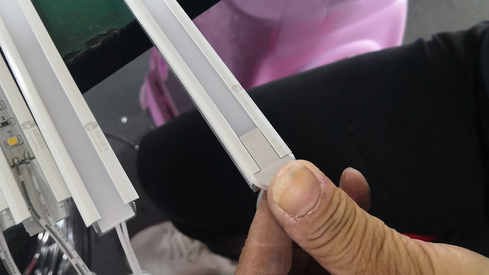 aluminum led profile recessed strip led lights for inside kitchen cabinets