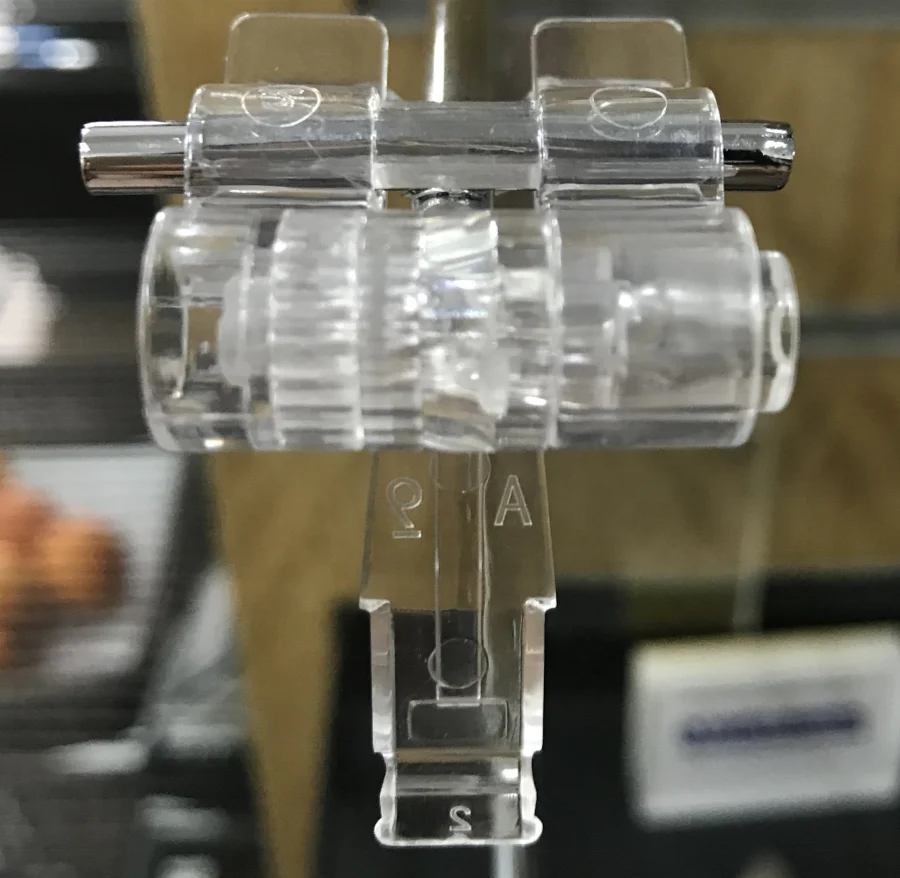 popular PC hook holder with Adjustable hook holder for E-ink price tag on T wire hook