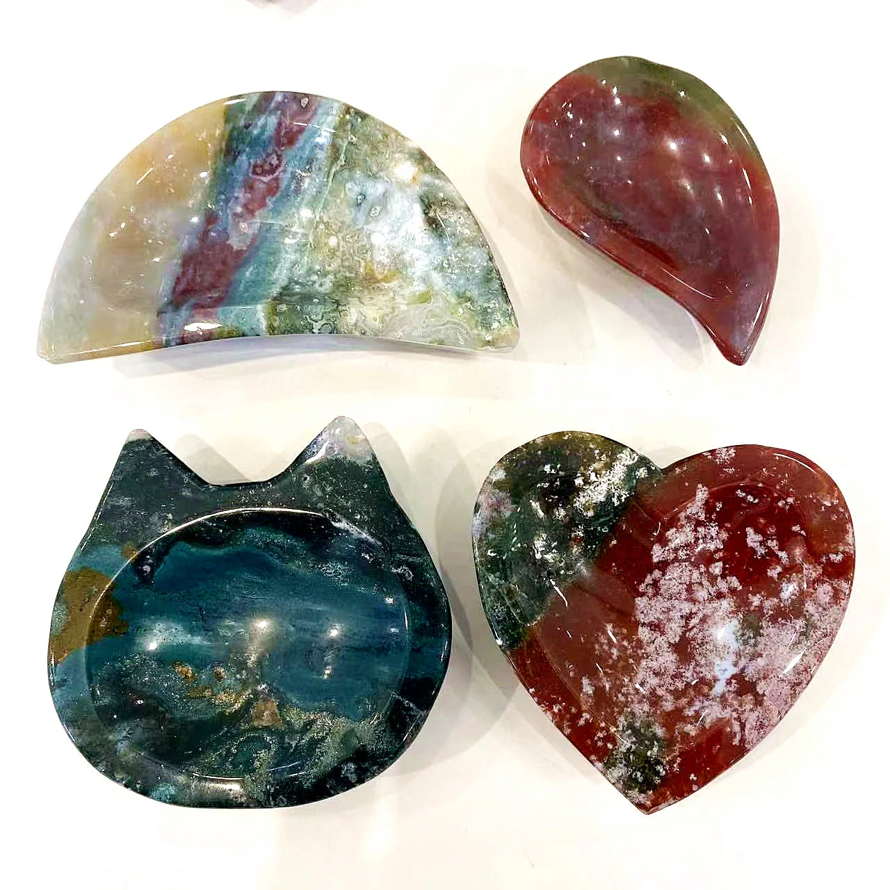 Natural Stone Carving Animal Statue Dish Crystal Heart Moon Ashtray Ocean Jasper Bowl for Decorate