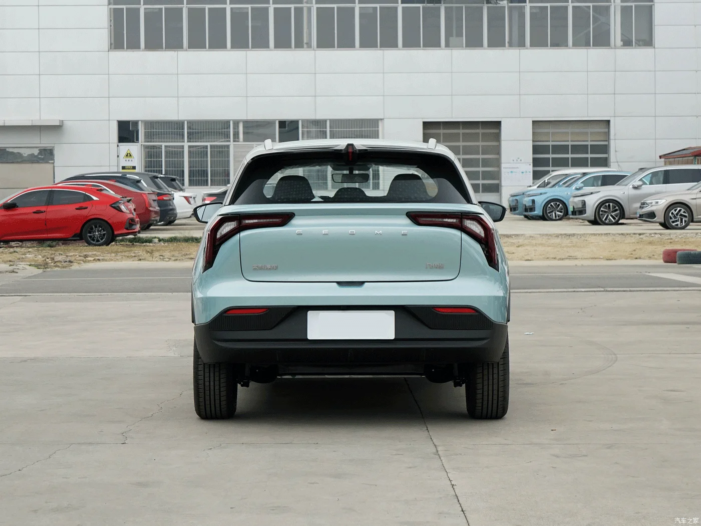 2024 Geely новая геометрия энергии E Firefly может перевозить 300-400 5-местный автомобиль