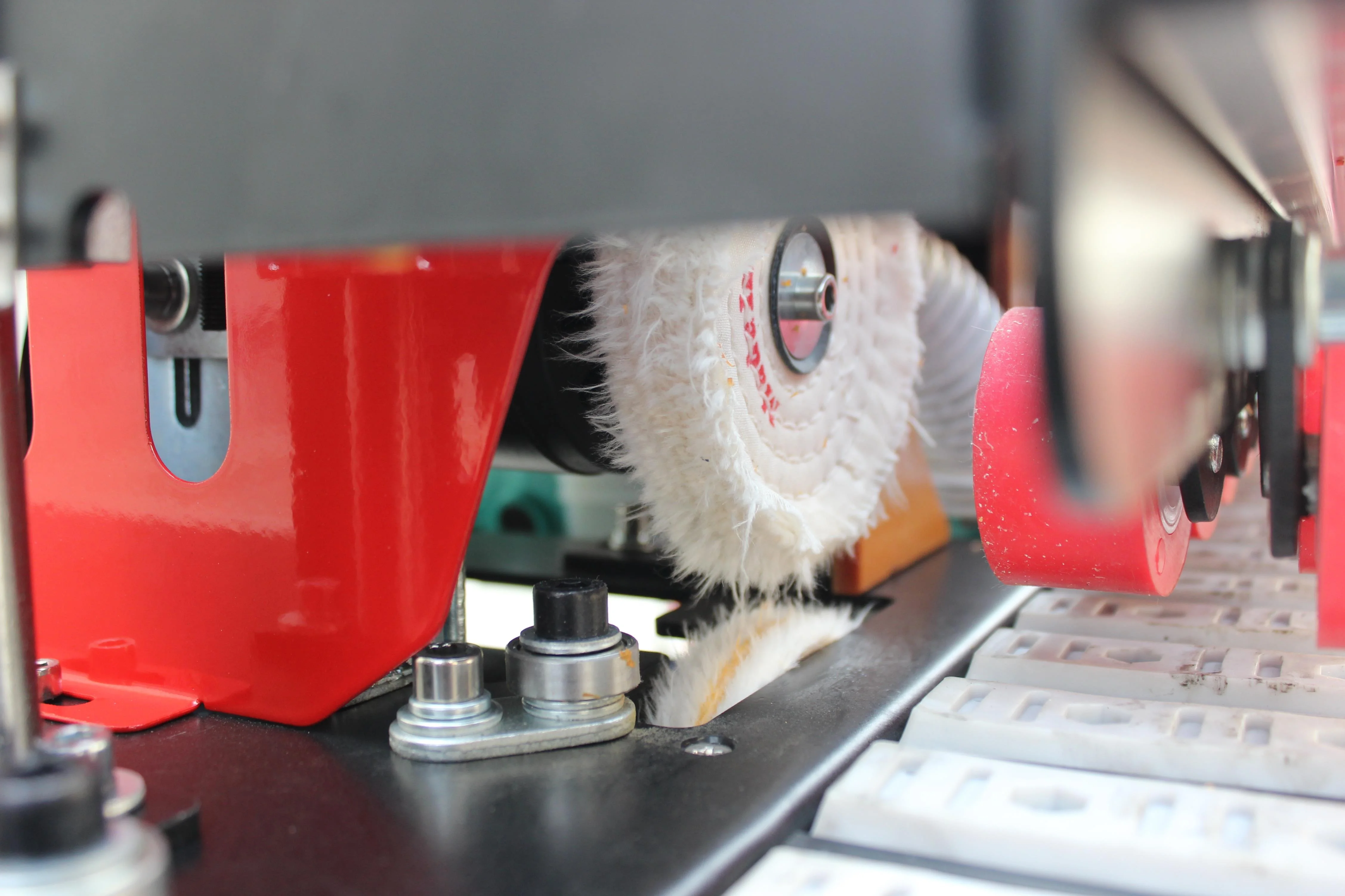 DY08 Straight Automatic Feeding Edge Banding Machine Portable Automatic Edge Bander