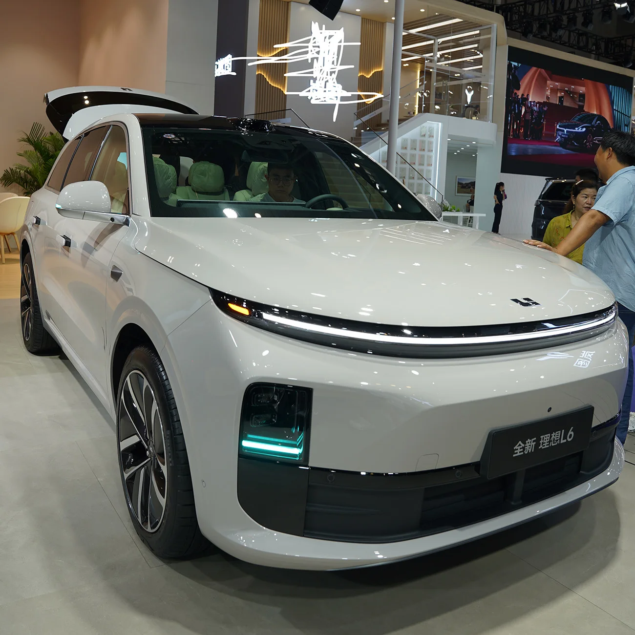 2024 Li Auto Lixiang L6 Pro Max гибридный автомобиль Новый энергетический новый Li6 6 большой внедорожник электромобиль li l6