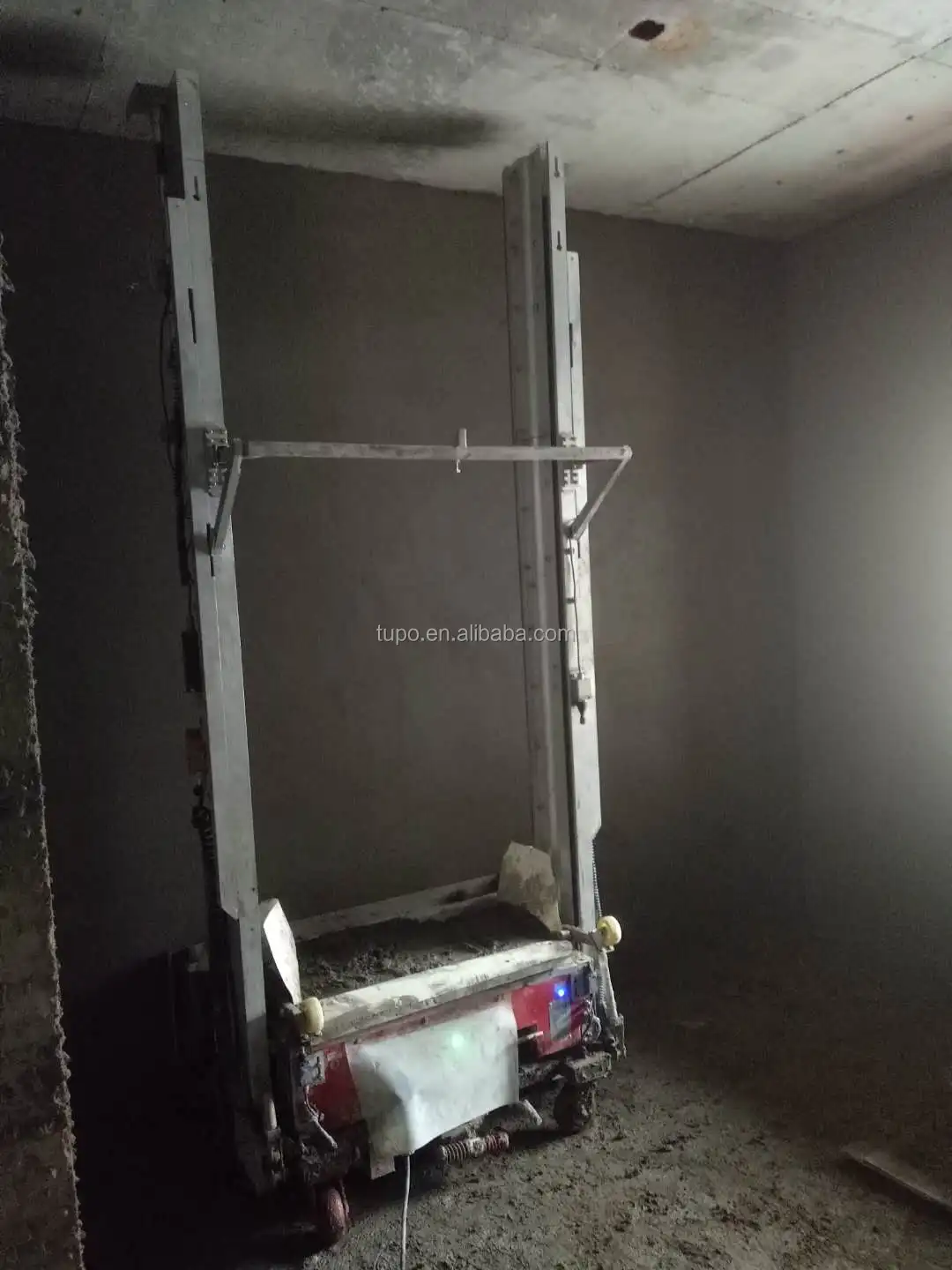 TUPO 9-S WALL RENDERING MACHINE FOR WALL